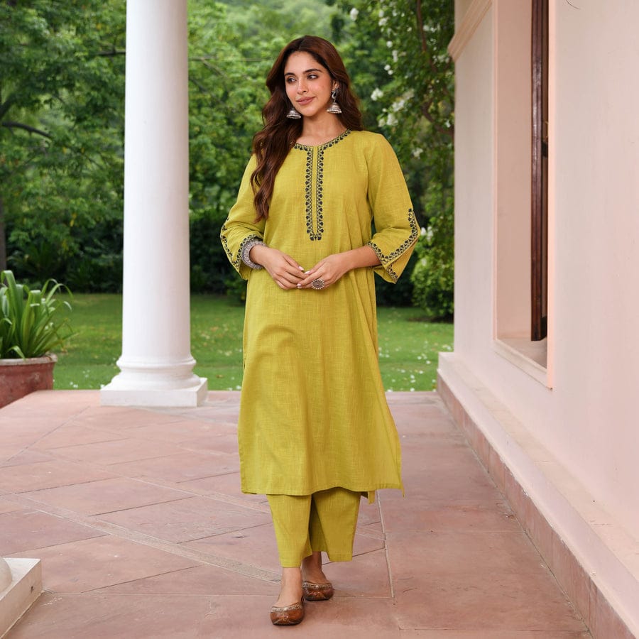 New Black Yoke Work Mustad Kurta And Pant Set