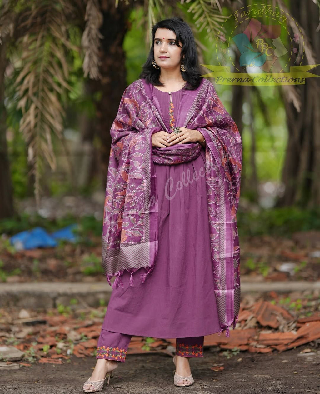 Pure cotton kurti with classy pintex work & embroidery work Set