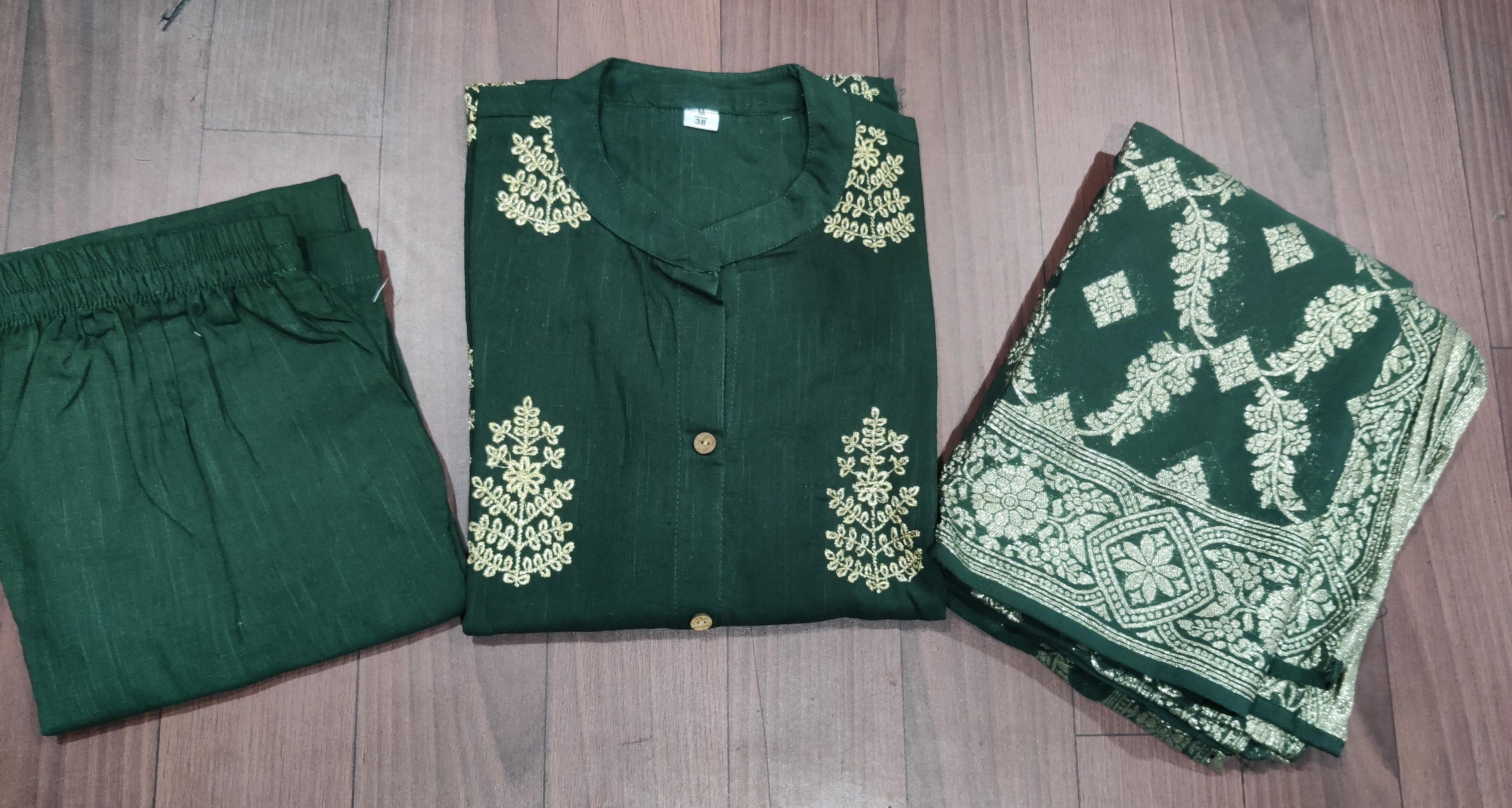 Superhit design for festival season For Womens Kurta Pant And Dupatta Set