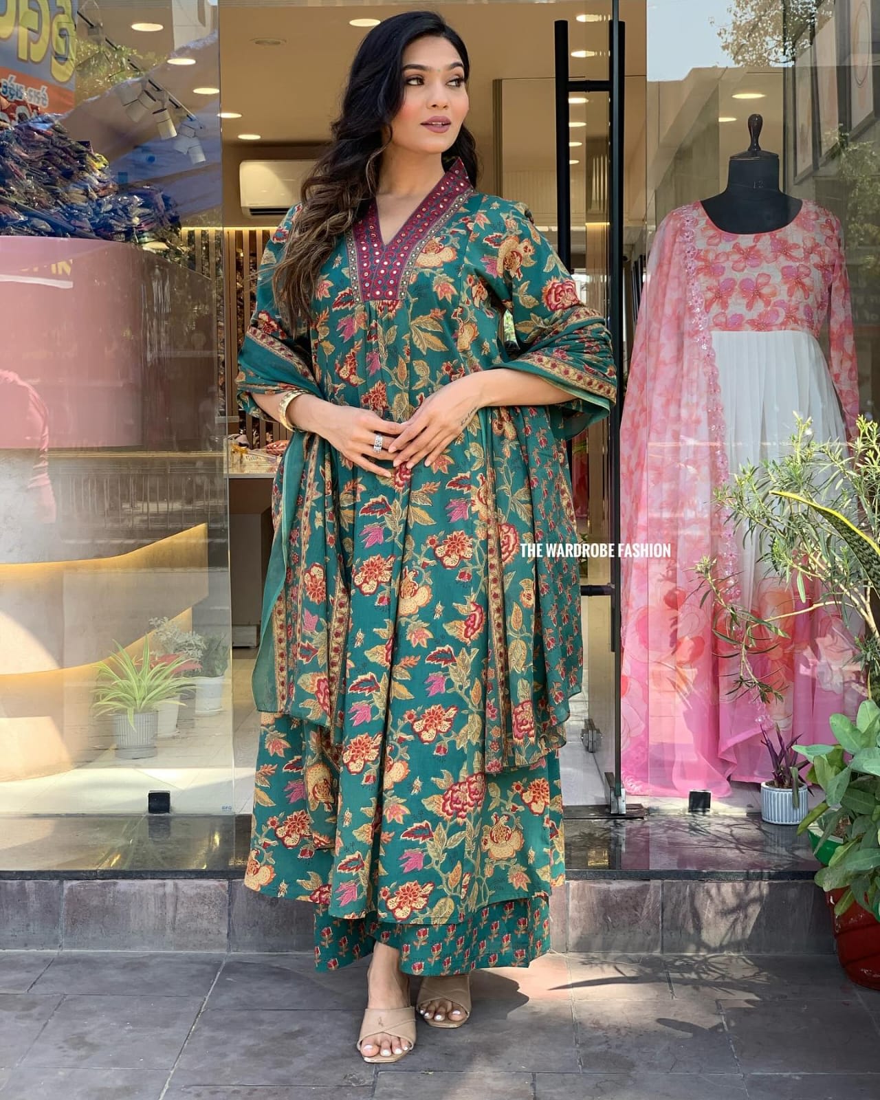 Women's Green Floral Anarkali Kurta Pant And Dupatta Set