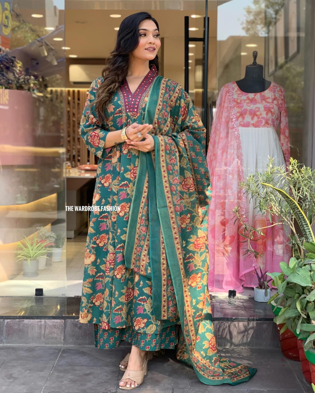 Women's Green Floral Anarkali Kurta Pant And Dupatta Set