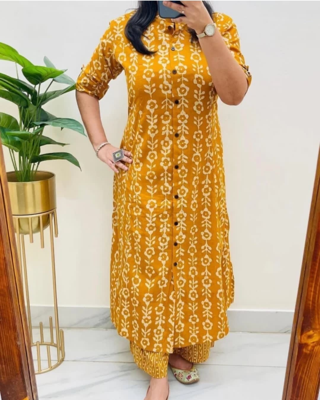 Yellow Women's Cotton Jaipuri Floral Print Floral Print Co-Ords Set