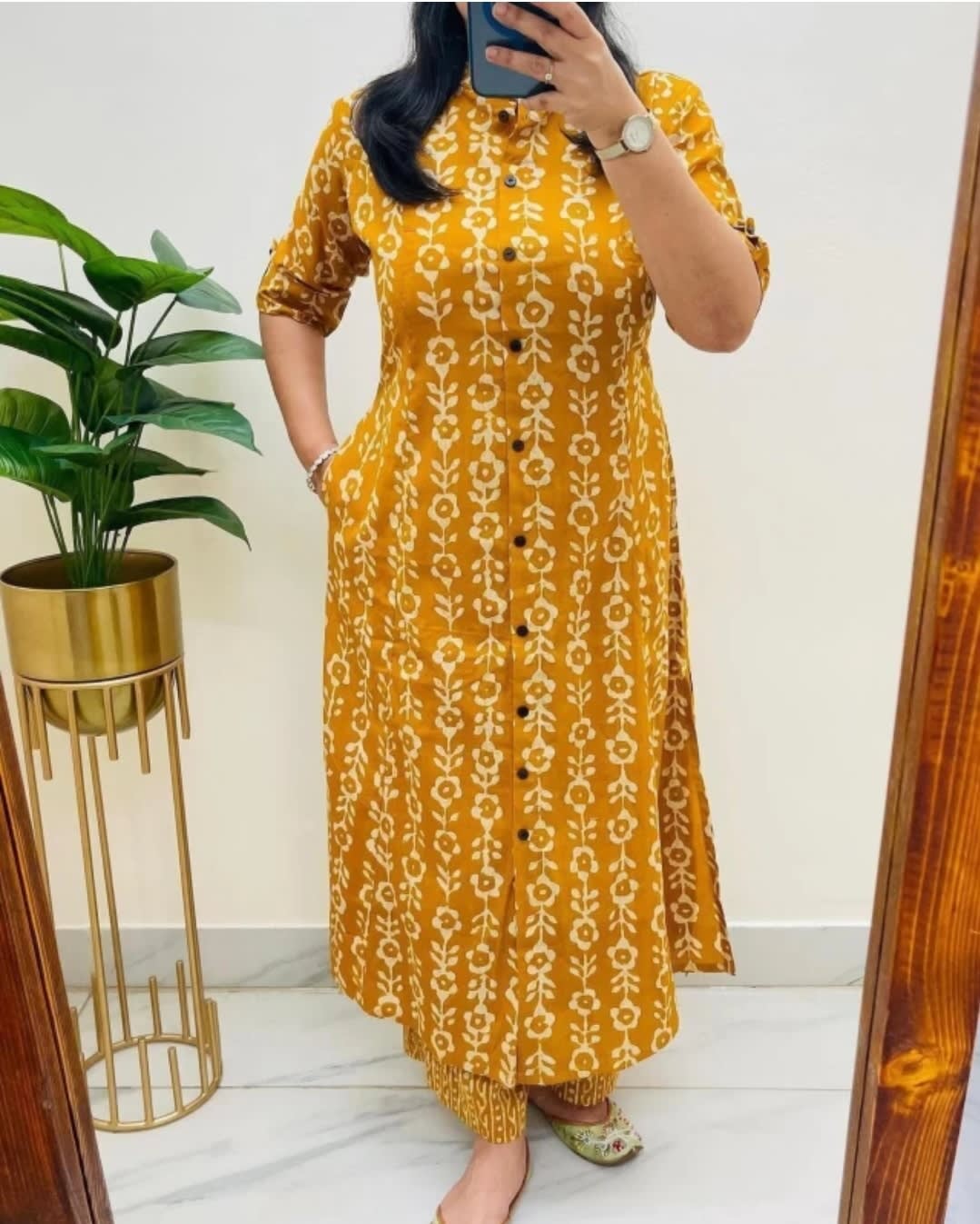 Yellow Women's Cotton Jaipuri Floral Print Floral Print Co-Ords Set